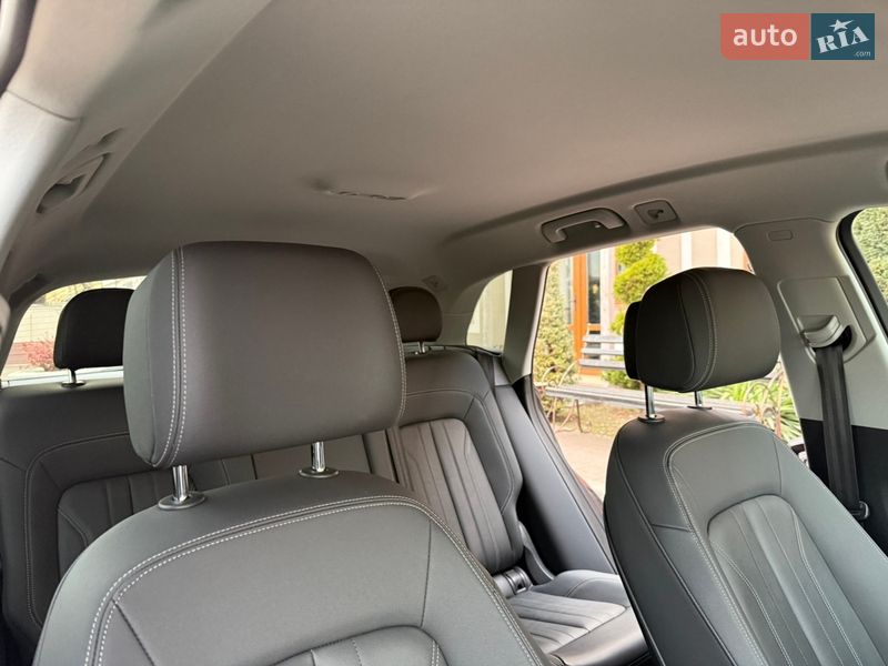 Внедорожник / Кроссовер Audi Q5 2020 в Стрые