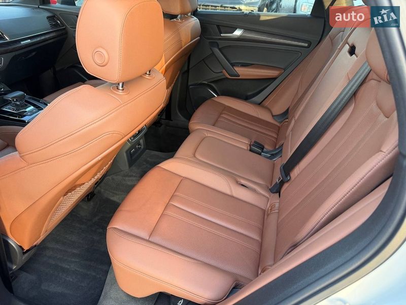 Внедорожник / Кроссовер Audi Q5 2022 в Стрые