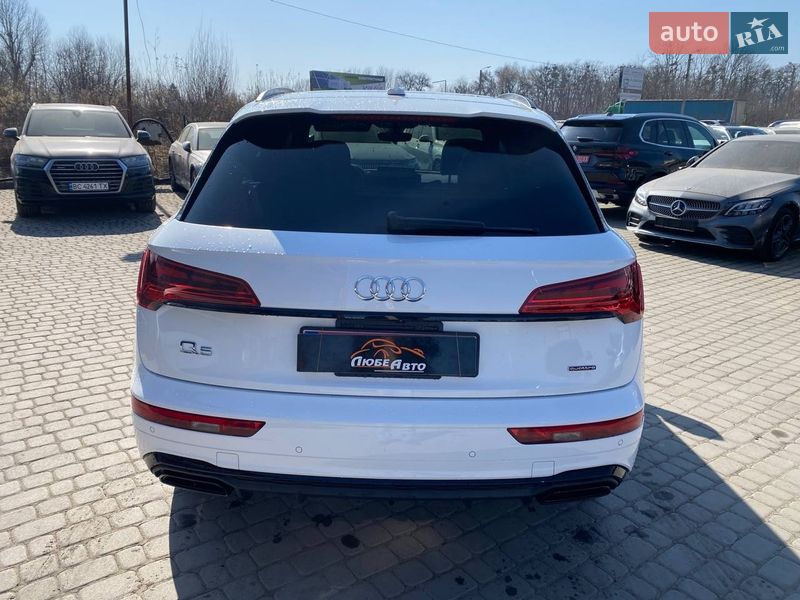 Позашляховик / Кросовер Audi Q5 2021 в Львові
