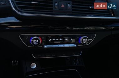Позашляховик / Кросовер Audi Q5 2021 в Львові