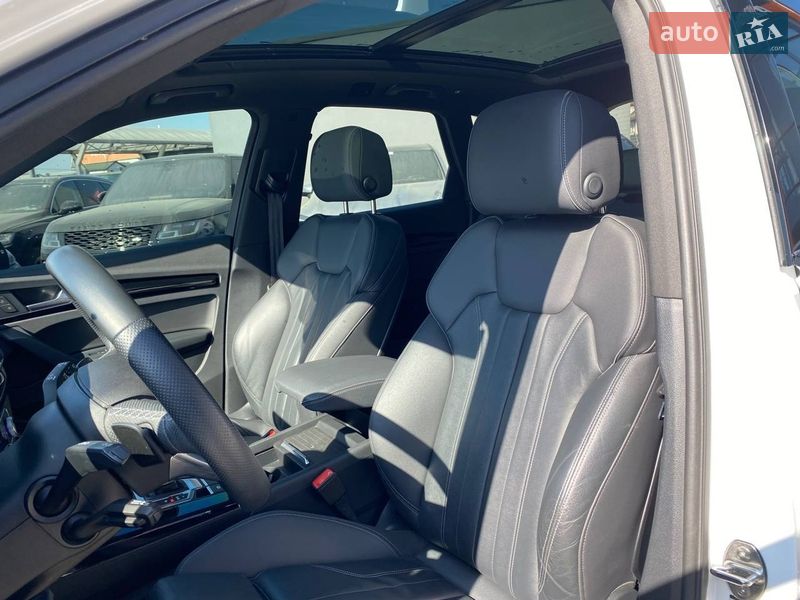 Позашляховик / Кросовер Audi Q5 2021 в Львові