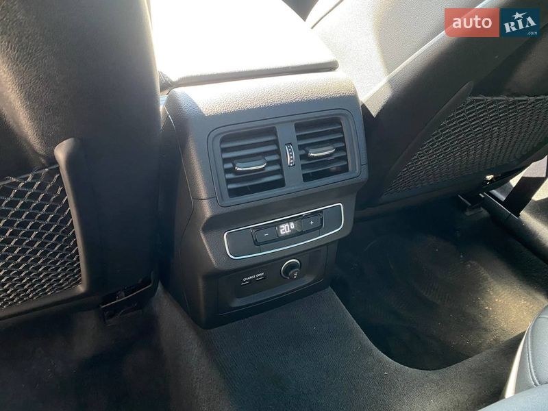 Позашляховик / Кросовер Audi Q5 2021 в Львові