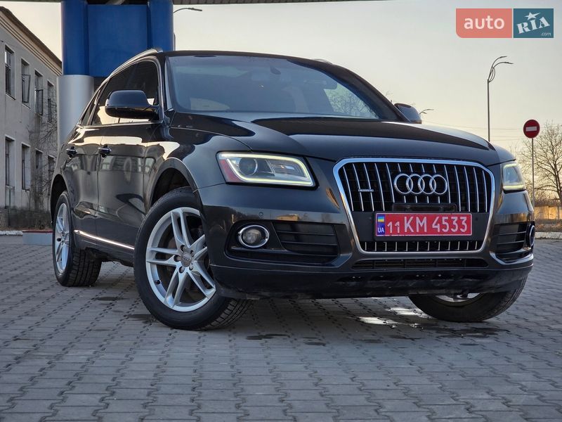 Внедорожник / Кроссовер Audi Q5 2015 в Гусятине