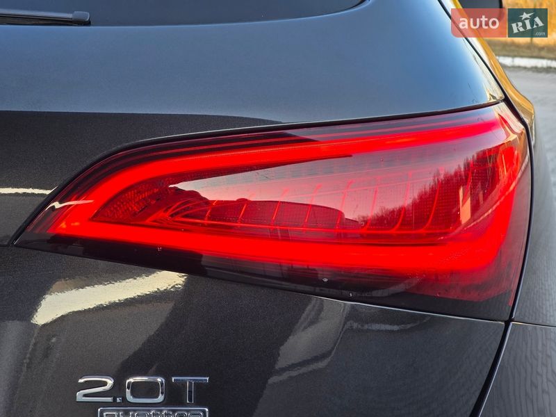 Внедорожник / Кроссовер Audi Q5 2015 в Гусятине