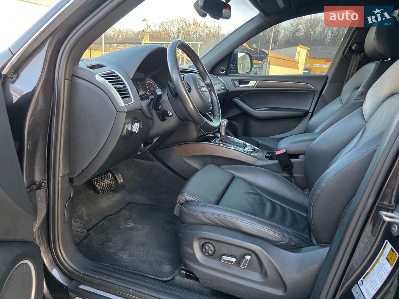 Внедорожник / Кроссовер Audi Q5 2015 в Гусятине