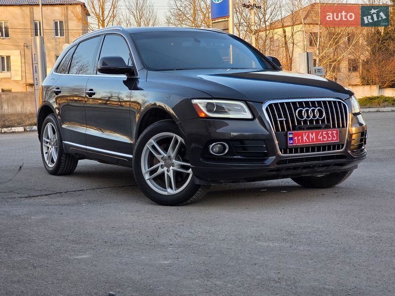 Внедорожник / Кроссовер Audi Q5 2015 в Гусятине
