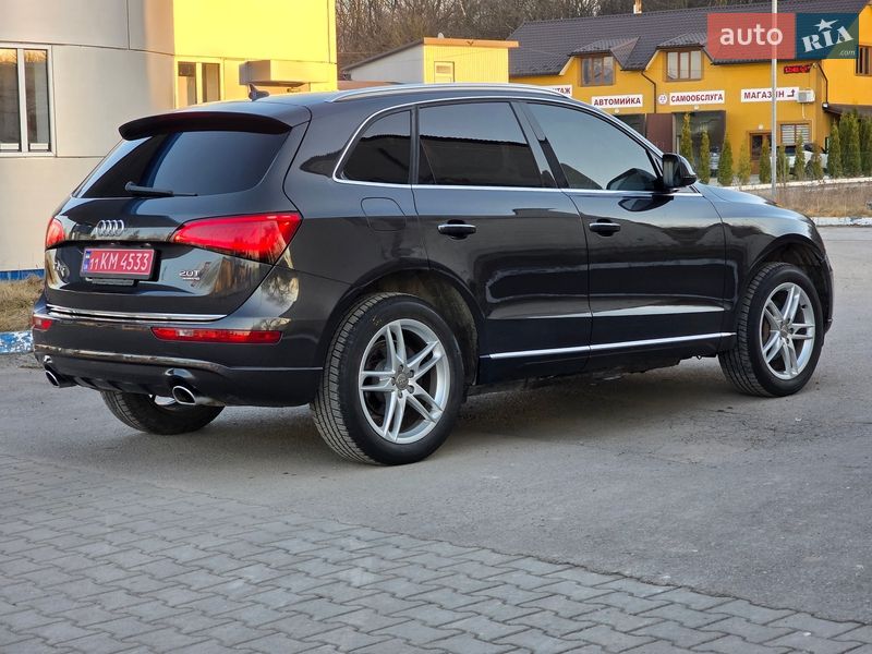Внедорожник / Кроссовер Audi Q5 2015 в Гусятине