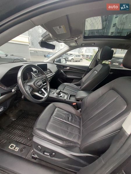 Внедорожник / Кроссовер Audi Q5 2018 в Богородчанах