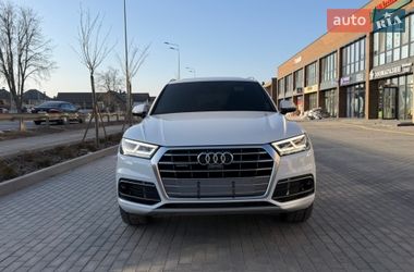 Внедорожник / Кроссовер Audi Q5 2019 в Виннице
