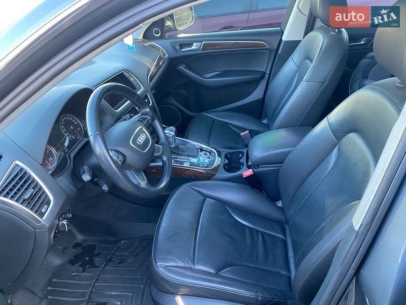 Позашляховик / Кросовер Audi Q5 2015 в Харкові