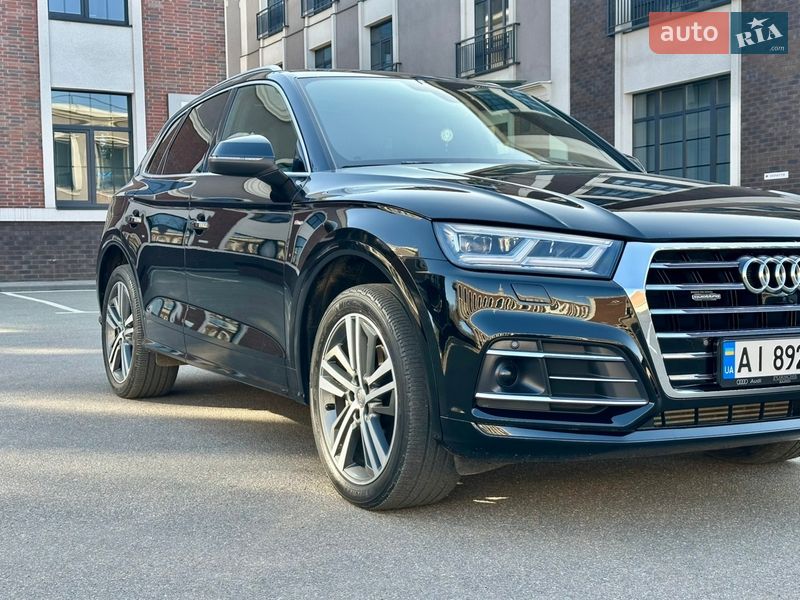 Позашляховик / Кросовер Audi Q5 2018 в Києві