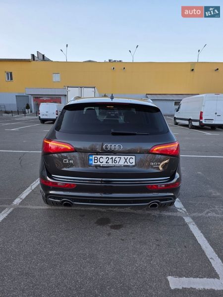 Внедорожник / Кроссовер Audi Q5 2015 в Киеве