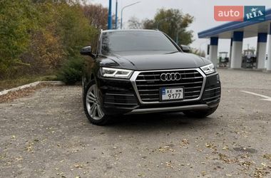 Позашляховик / Кросовер Audi Q5 2018 в Дніпрі