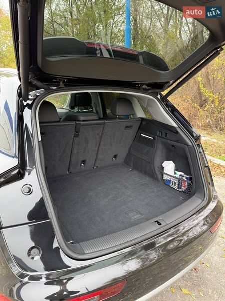 Внедорожник / Кроссовер Audi Q5 2018 в Днепре