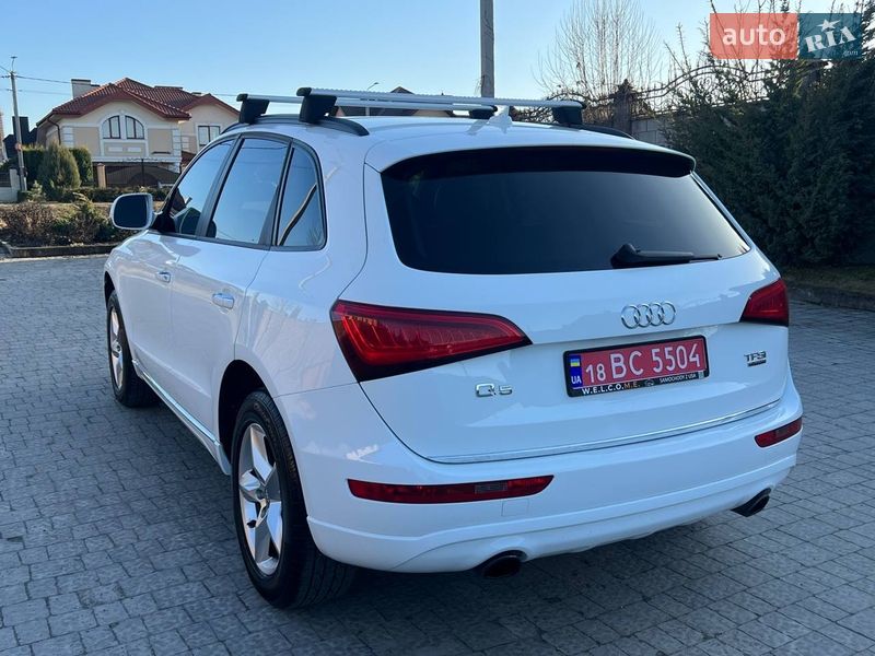 Внедорожник / Кроссовер Audi Q5 2015 в Ровно