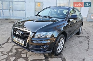 Внедорожник / Кроссовер Audi Q5 2011 в Чернигове