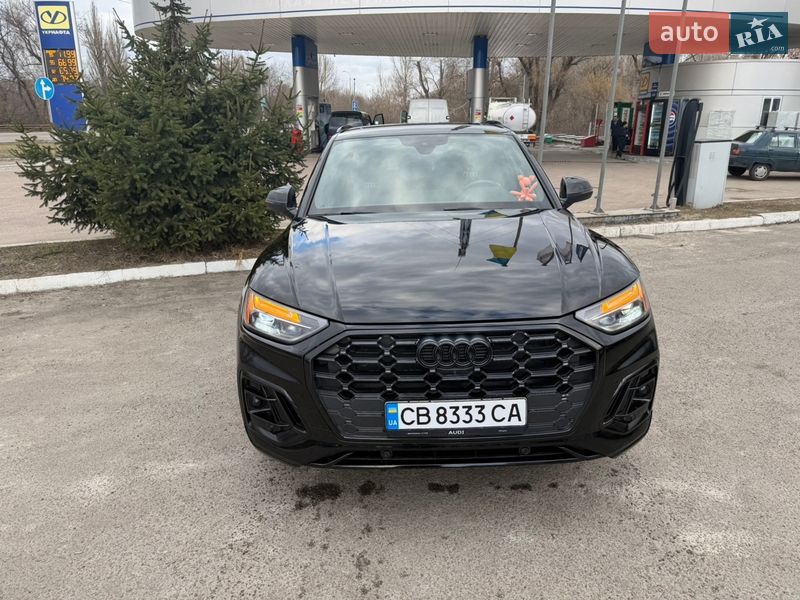 Позашляховик / Кросовер Audi Q5 2021 в Чернігові