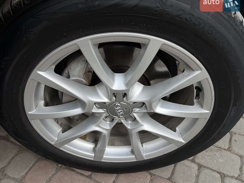 Внедорожник / Кроссовер Audi Q5 2013 в Дрогобыче
