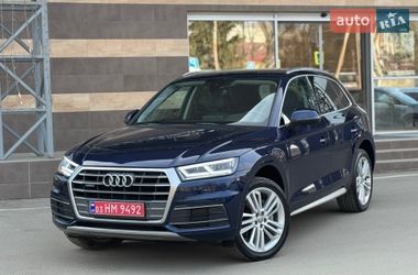 Позашляховик / Кросовер Audi Q5 2018 в Тернополі