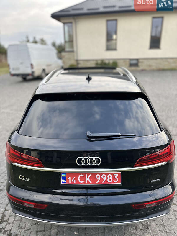 Внедорожник / Кроссовер Audi Q5 2021 в Львове