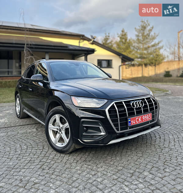 Внедорожник / Кроссовер Audi Q5 2021 в Львове