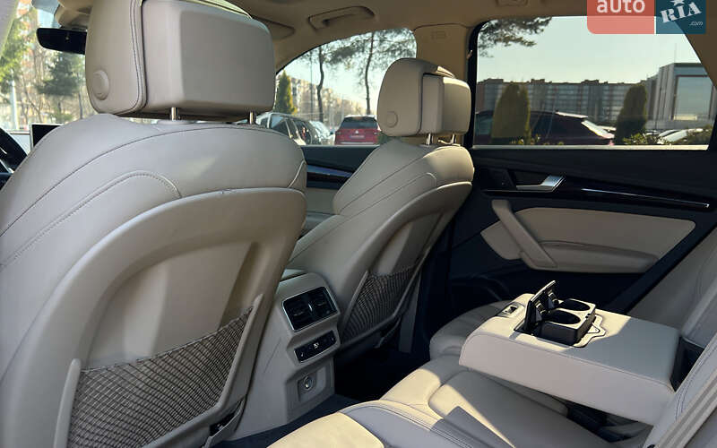 Внедорожник / Кроссовер Audi Q5 2018 в Львове