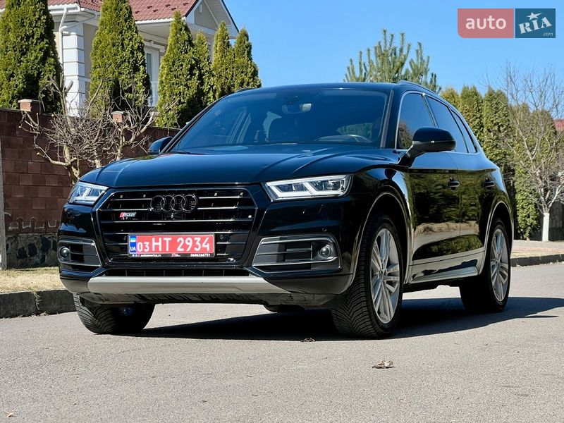 Позашляховик / Кросовер Audi Q5 2018 в Рівному