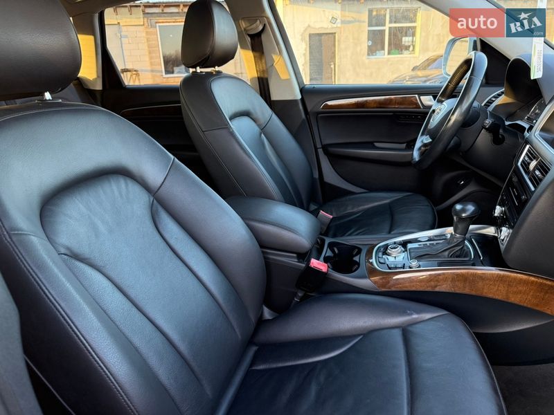 Внедорожник / Кроссовер Audi Q5 2015 в Ровно