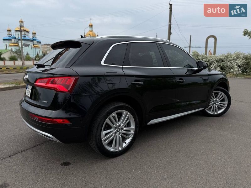 Внедорожник / Кроссовер Audi Q5 2019 в Кривом Роге