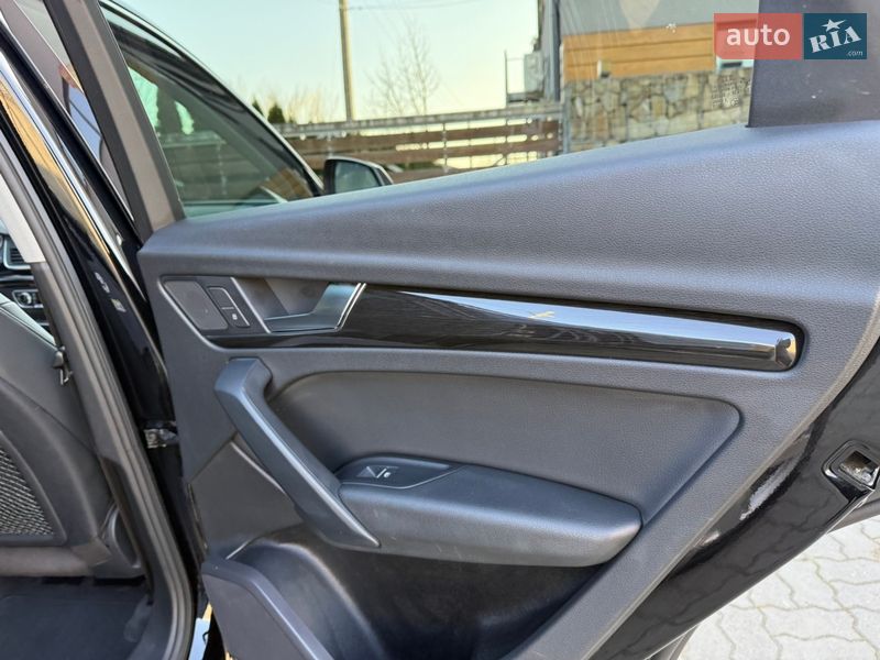 Внедорожник / Кроссовер Audi Q5 2019 в Стрые