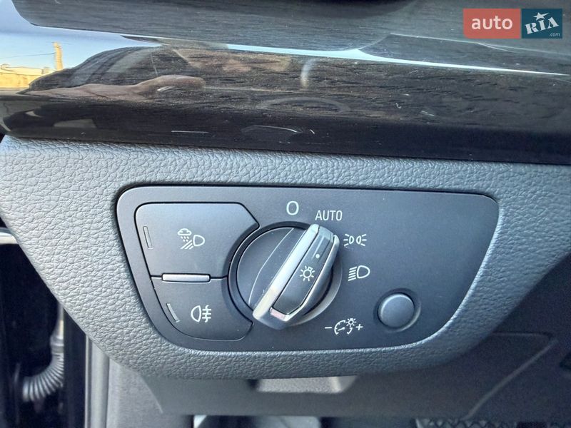 Внедорожник / Кроссовер Audi Q5 2019 в Стрые