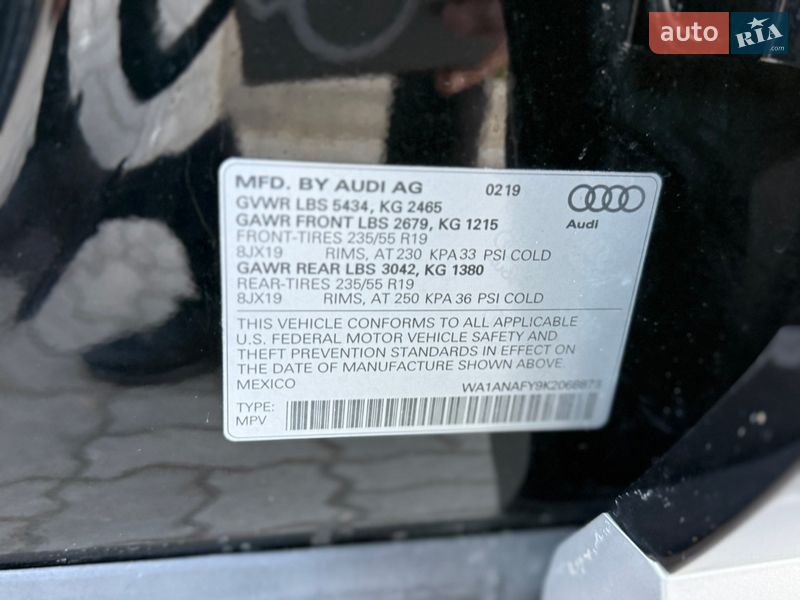 Внедорожник / Кроссовер Audi Q5 2019 в Стрые