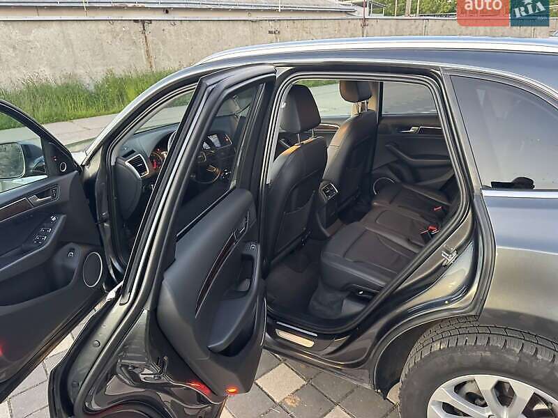 Внедорожник / Кроссовер Audi Q5 2015 в Львове