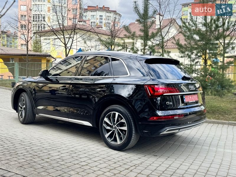 Внедорожник / Кроссовер Audi Q5 2020 в Ивано-Франковске