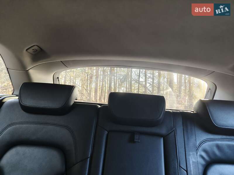 Позашляховик / Кросовер Audi Q5 2010 в Вишгороді