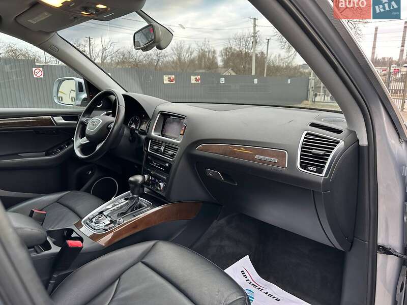 Внедорожник / Кроссовер Audi Q5 2016 в Львове