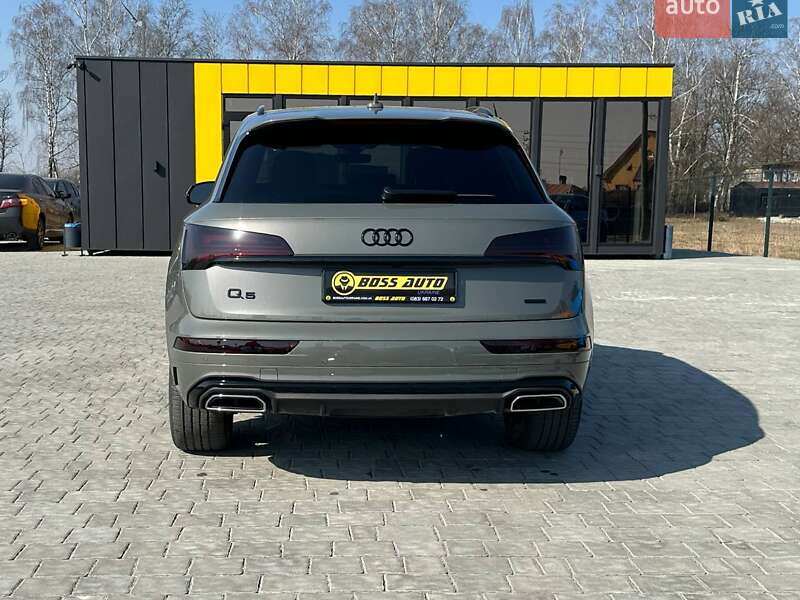 Внедорожник / Кроссовер Audi Q5 2023 в Ивано-Франковске