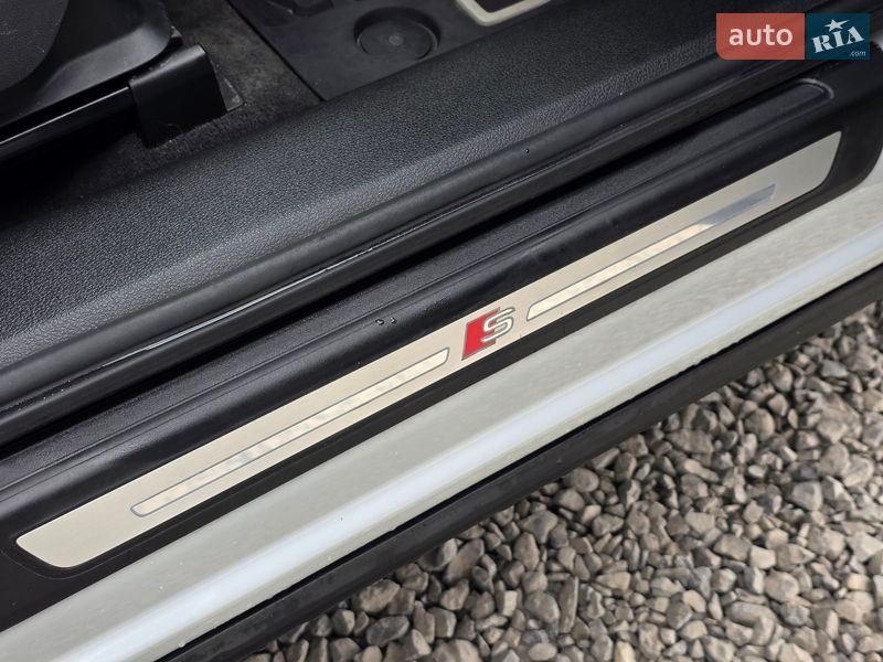 Внедорожник / Кроссовер Audi Q5 2020 в Тернополе