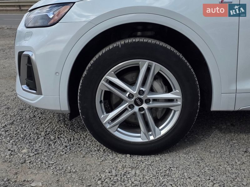 Внедорожник / Кроссовер Audi Q5 2020 в Тернополе