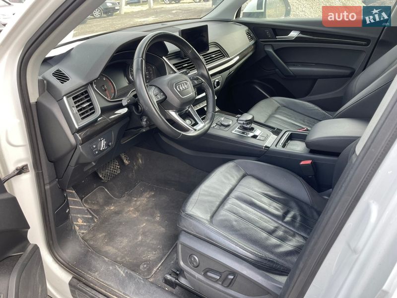 Позашляховик / Кросовер Audi Q5 2019 в Львові фото 7 Позашляховик / Кросовер Audi Q5 2019 в Львові