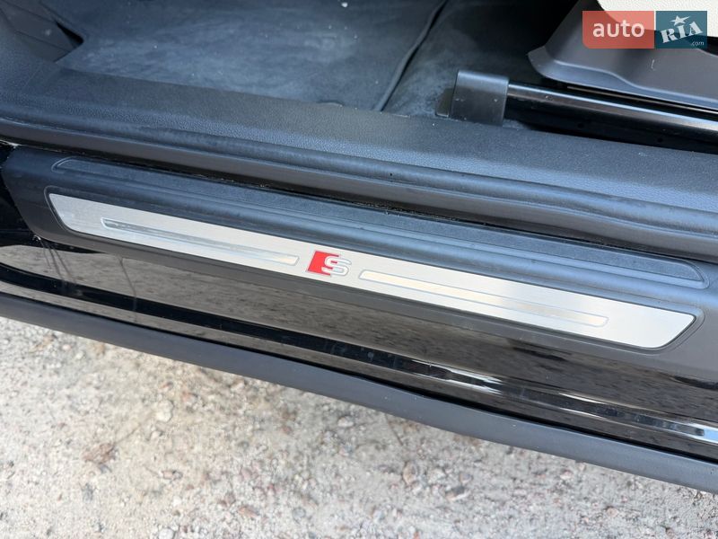 Внедорожник / Кроссовер Audi Q5 2024 в Киеве