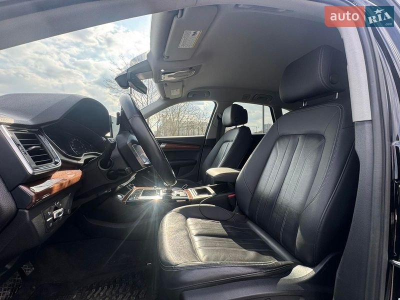 Позашляховик / Кросовер Audi Q5 2020 в Львові