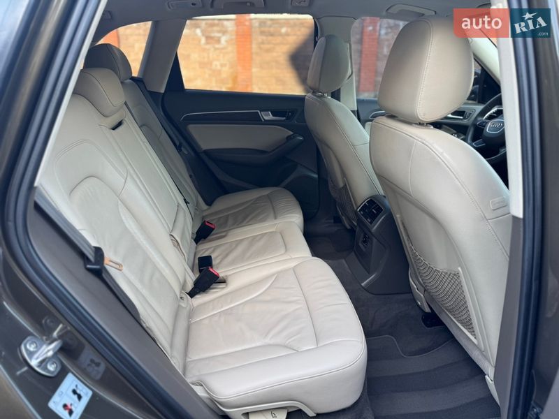 Позашляховик / Кросовер Audi Q5 2015 в Рівному фото 85 Позашляховик / Кросовер Audi Q5 2015 в Рівному