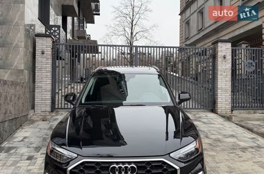 Внедорожник / Кроссовер Audi Q5 2024 в Киеве