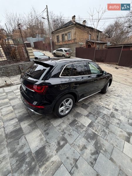 Внедорожник / Кроссовер Audi Q5 2024 в Киеве