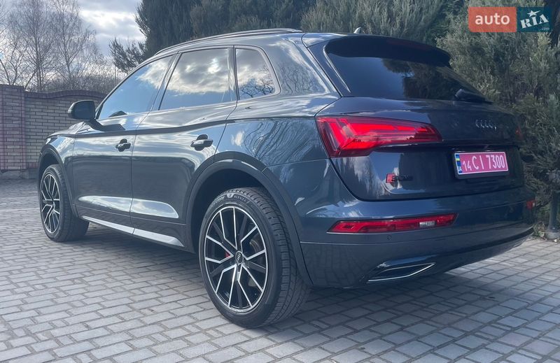 Внедорожник / Кроссовер Audi Q5 2020 в Самборе