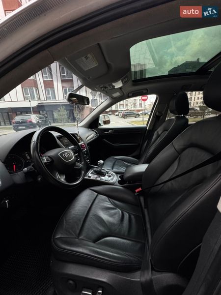 Внедорожник / Кроссовер Audi Q5 2017 в Ивано-Франковске