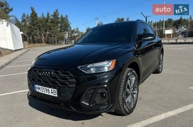 Внедорожник / Кроссовер Audi Q5 2022 в Киеве