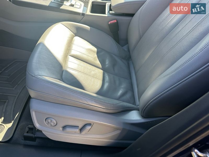 Внедорожник / Кроссовер Audi Q5 2019 в Киеве