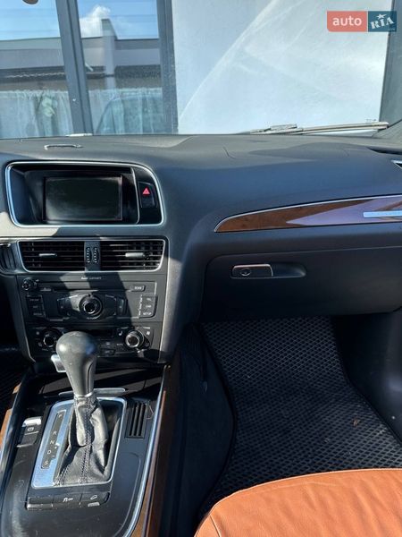 Позашляховик / Кросовер Audi Q5 2010 в Луцьку